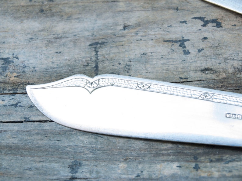 Vintage Dinner Knives Set Of 5 Knives Engraved Cutlery Set Home Table Decor Use Set Knives Gift Farmhouse Knives Cutlery Flatware Set Table