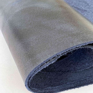 Blue Crazy Horse Leather, Vegetable Tanned Leather, Waxed Leather Hide, Italian Leather for Bag making, Genuine Leather, Vintage Leather