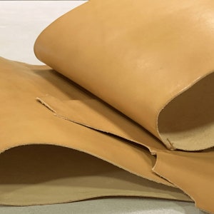 Vegetable Tanned Calf Skin Leather: Italian Leather Hide (47&quot;x14&quot;, 2mm)