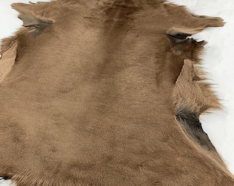 Chestnut Brown Sheepskin, Leather rugs, Mouton leather, Fur leather, Leather supplier, Italian leather, Leather for coats, Leather for bags