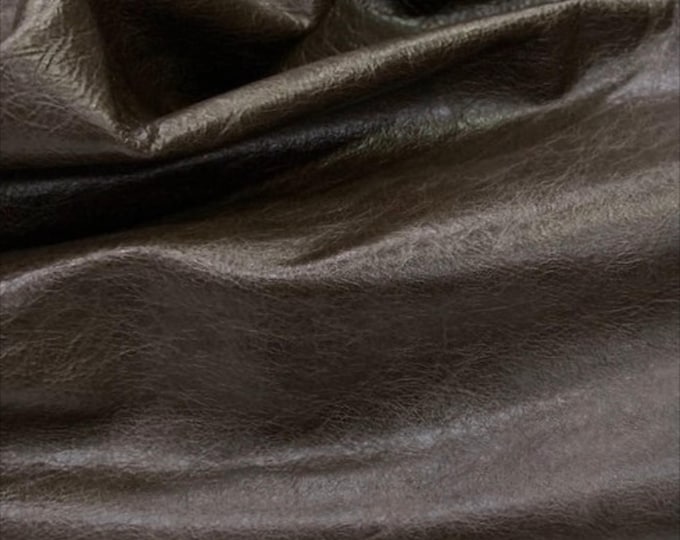 Chestnut Brown Pull up Leather, Upholstery leather, Vintage leather for furniture coverings and restoration, Chesterfield Leather Hides