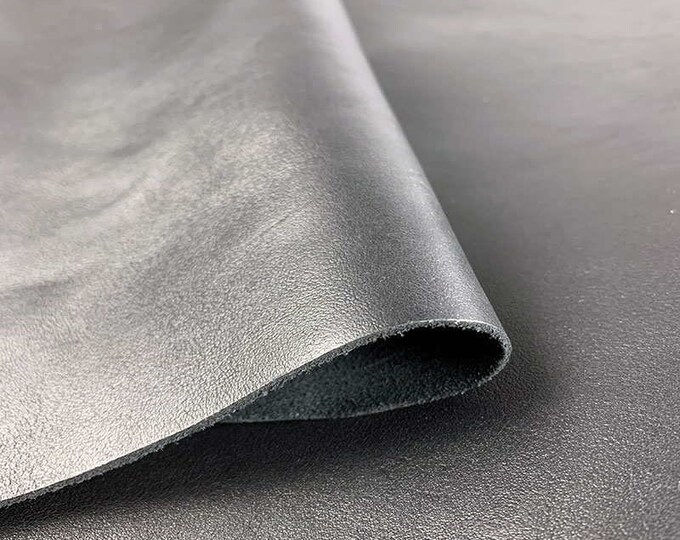 Black Smooth Cow Leather, Genuine Italian leather, Full grain Leather, Leather for bags, Leather for shoemaking, DIY leather supplier