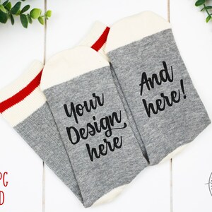Grau Sprechende Socken Mockup | Graue Wollsocken Mock-Up | Blank Mock Up Foto Download