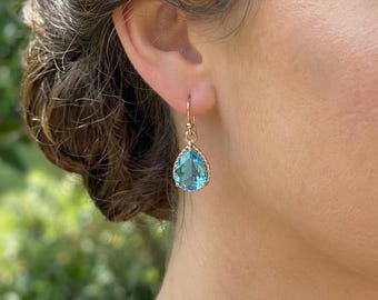 Aquamarine twisted drops Jewelry Set: Silver Bridesmaid Gift, Personalized Bridal Party -R