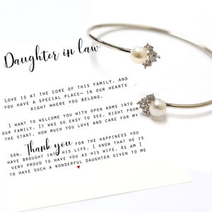 DAUGHTER IN LAW , Wedding Gift, Jewelry From Mother-In Law, Gift for Bride from mother of the groom , fresh water pearl bracelet