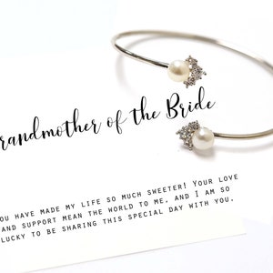 Grandmother of the Bride gift, Grandma of the Bride gift, Wedding gift for Grandma, Rehearsal dinner,   pearl bracelet necklace