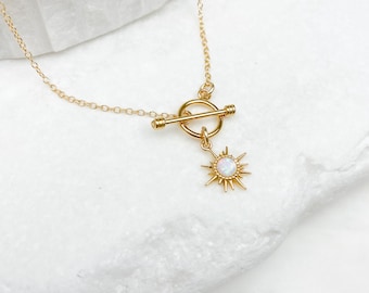 Opal Sun Toggle Necklace, Gold necklace, Opal jewelry, Dainty Necklace, Gift for her, Birthday Gift, Opal Star Necklace, Graduation Gift