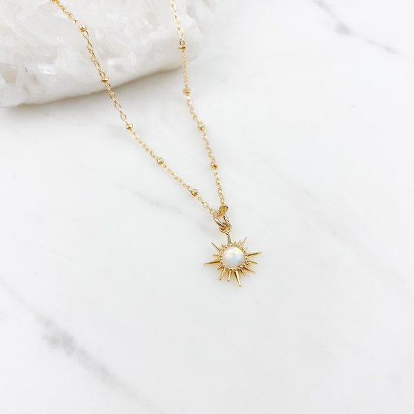 Opal star necklace, sun necklace, Celestial jewelry, gold necklace, dainty necklace, birthday gift for her, sunshine, Gold filled Chain