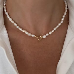Freshwater Pearl necklace, pearl chain necklace, toggle necklace, silver toggle, gold toggle, jewelry, new jewelry, gift for her