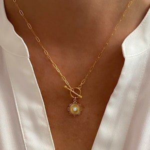 Gold Toggle Neckace, Opal Toggle Necklace, Opal jewelry, gold necklace, layering necklace, dainty necklace, Toggle chain, pendant necklace