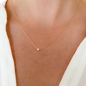 Simple necklace, friend star necklace, Gold necklace, Rose gold necklace, celestial jewelry, Dainty star jewelry, Layering necklace,