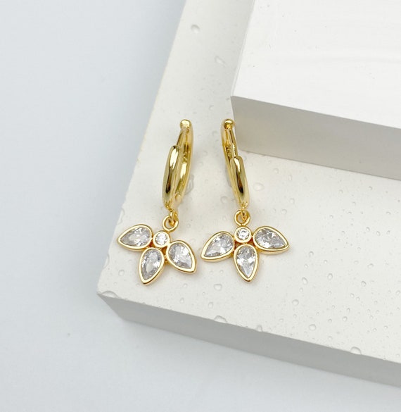 Gold Hoop Earrings, Small Hoop Earrings, Dainty Earrings, Earring