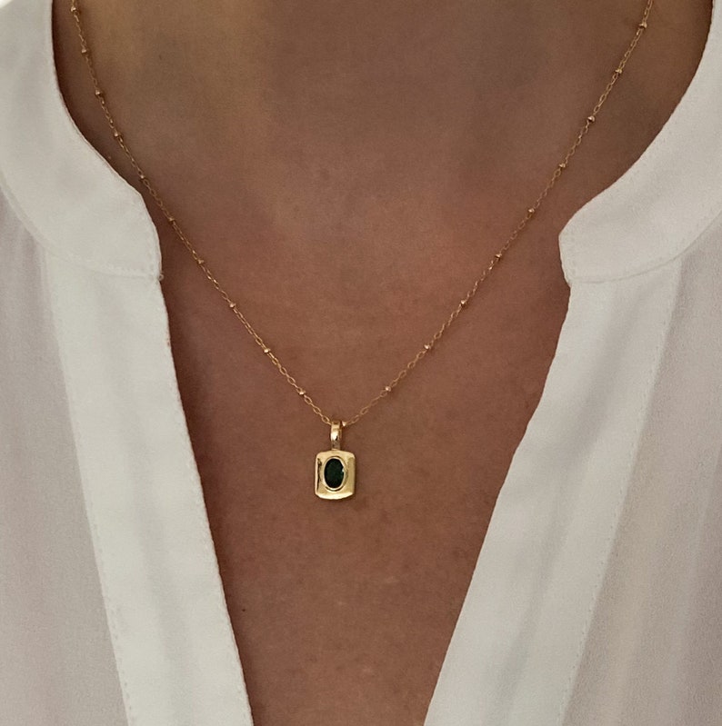 Gold filled Emerald Pendant Necklace, gold necklace, dainty necklace, layering necklace, Gift for her, Emerald Necklace, Paperclip image 2
