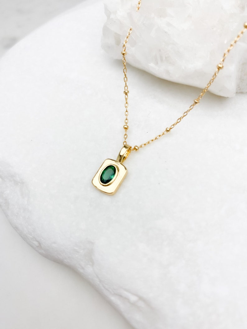 Gold filled Emerald Pendant Necklace, gold necklace, dainty necklace, layering necklace, Gift for her, Emerald Necklace, Paperclip image 4