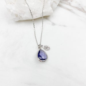 Collier améthyste, collier avec pierre de naissance, breloque initiale personnalisée, bijoux avec pierre de naissance, cadeau d'anniversaire de février, cadeaux amytheste violette pour elle image 3