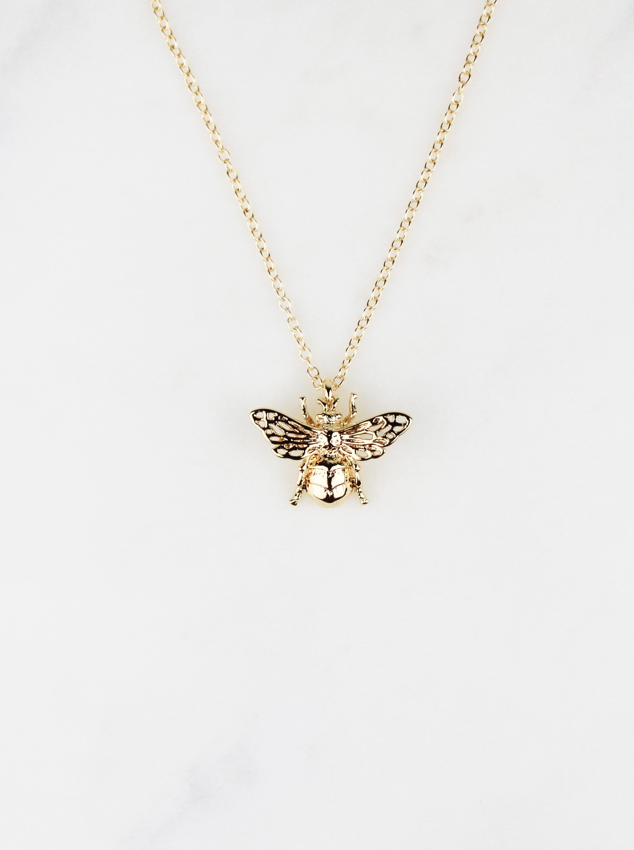 Lovisa sale bee necklace