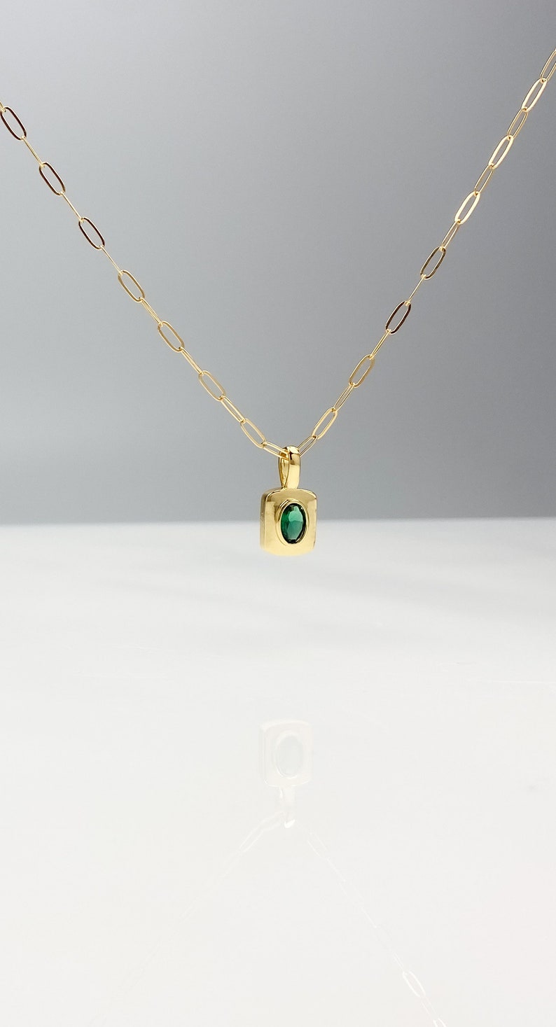 Gold filled Emerald Pendant Necklace, gold necklace, dainty necklace, layering necklace, Gift for her, Emerald Necklace, Paperclip image 3