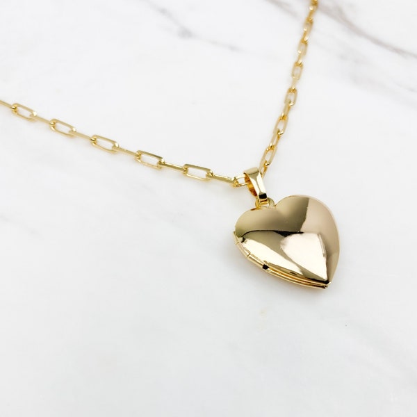 Gold locket simple Clearance