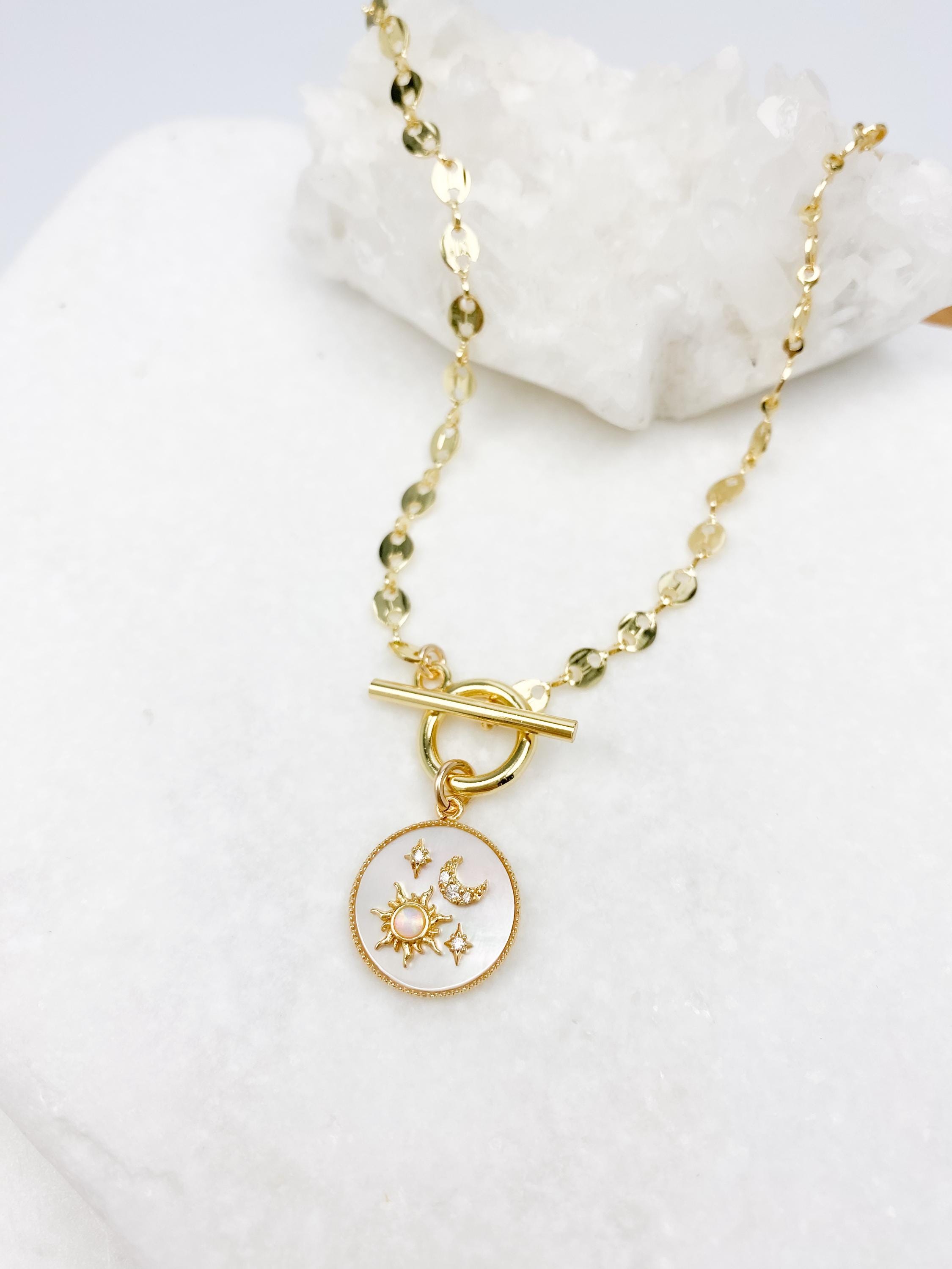 ORNAMENT COIN CHAIN CTHY Gold Stainless Steel Coin Pendant