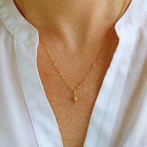 Dainty gold necklace, gift for women, star necklace, Celestial jewelry, Dainty jewelry, Gold necklace, simple necklace, Star necklace