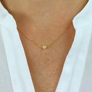 Dainty necklace, gold heart necklace, Dainty jewelry, gift for her, simple necklace, gift for women, dainty necklace, birthday gift for her