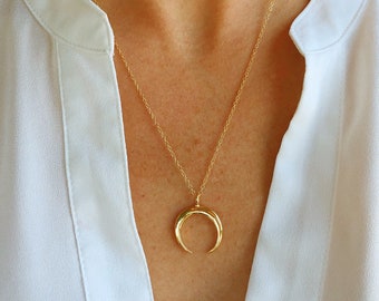 Crescent moon necklace, gold  necklace, silver necklace, necklaces for women, dainty necklace, birthday gifts for her