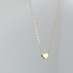 Dainty necklace, gold heart necklace, Dainty jewelry, gift for her, simple necklace, gift for women, dainty necklace, birthday gift for her