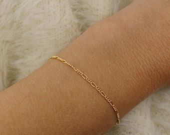 14k Gold Filled Figaro bracelet, gold bracelet, dainty bracelet, stacking bracelet, dainty jewelry , bridesmaid gift, gold bracelet