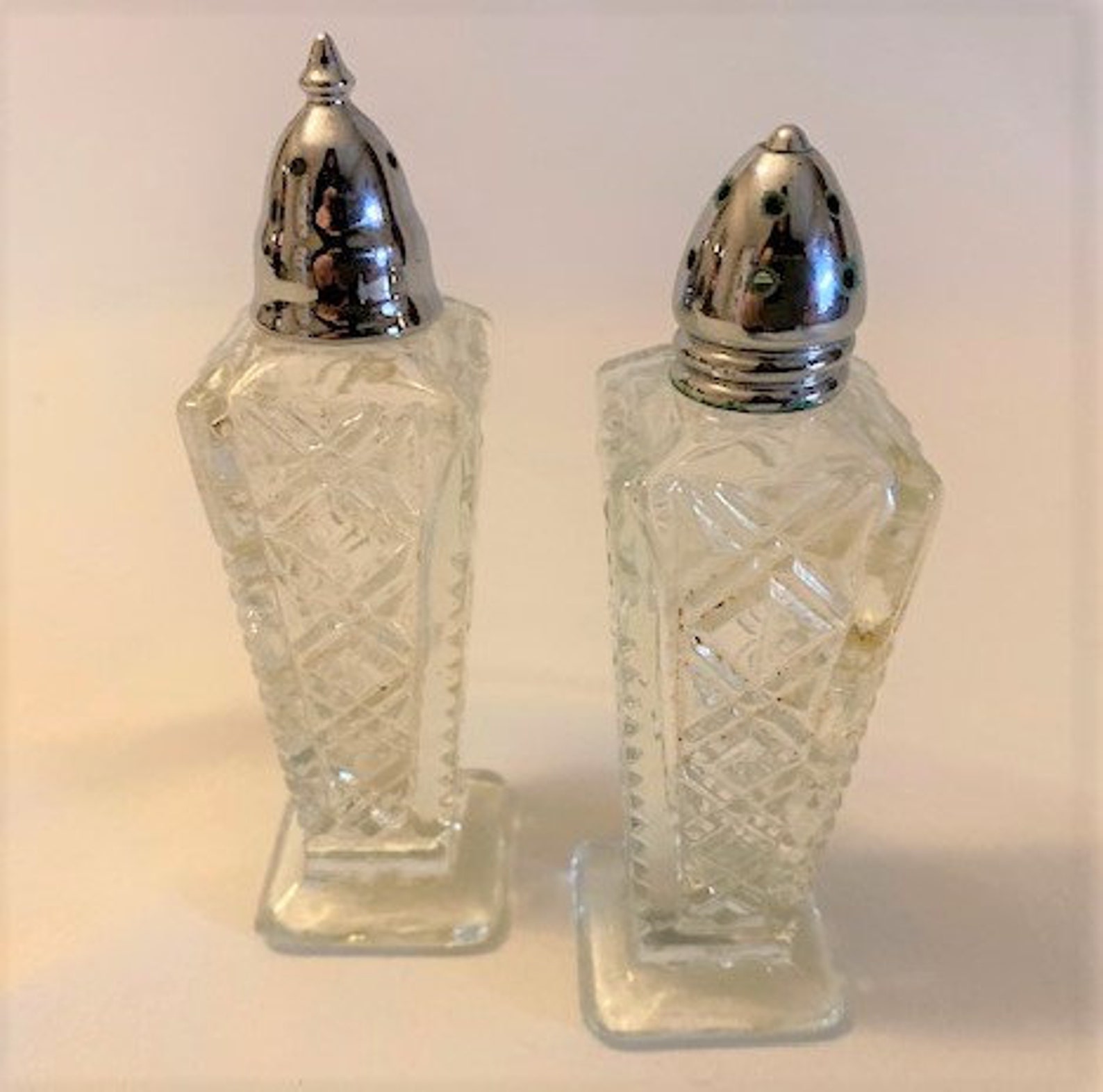 Vintage '50s Irice NY crystal salt & pepper shakers Etsy