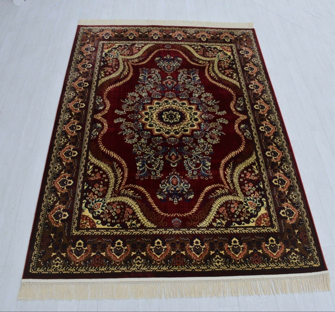 Red Turkish Style Rug Red Turkish Style Rug: Traditional Oriental Carpet, Living Room Decor ...