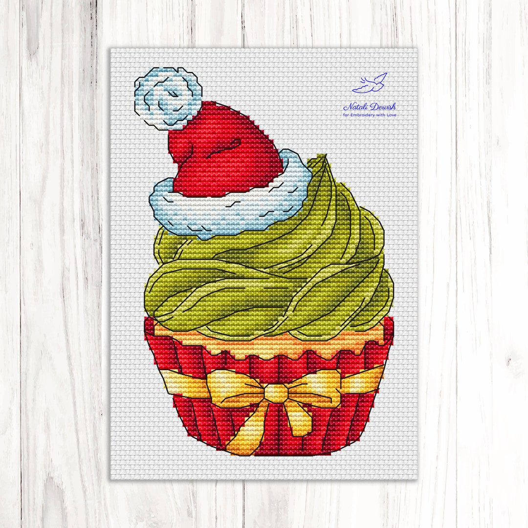 Christmas Cake Cross Stitch Pattern Pdf, Santa Cupcake Cross Stitch ...