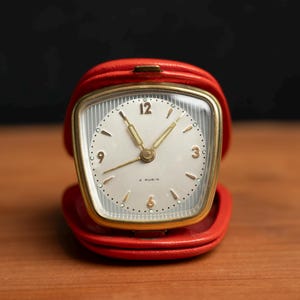vintage Travel Clock / Mechanical Clock / Alarm / Office decor / Wind-up Clock / Work!