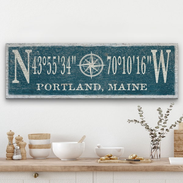 Latitude Longitude Sign, Coordinates Sign, Compass Rose , Personalized Gift, Wedding Gift, Beach Decor, Housewarming Gift, Nautical Decor