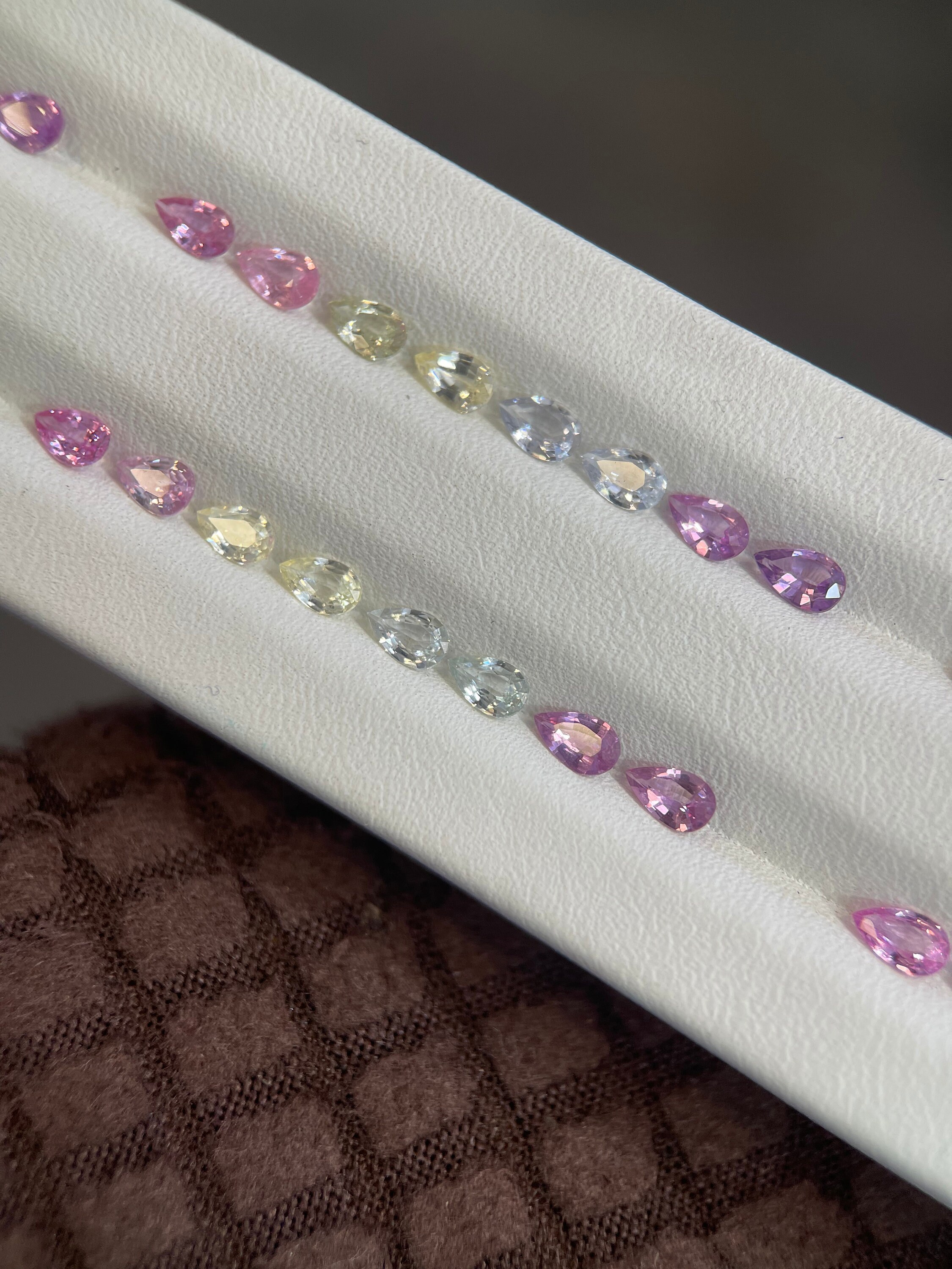 5x3mm Natural Noheat Fancy Pestal Sapphires Good Quality Shape Pear CUT ...