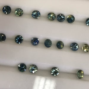 3.5mm Rounds Brilliant Cut Teal Blue Sapphires Party Sapphires Bluegreen color