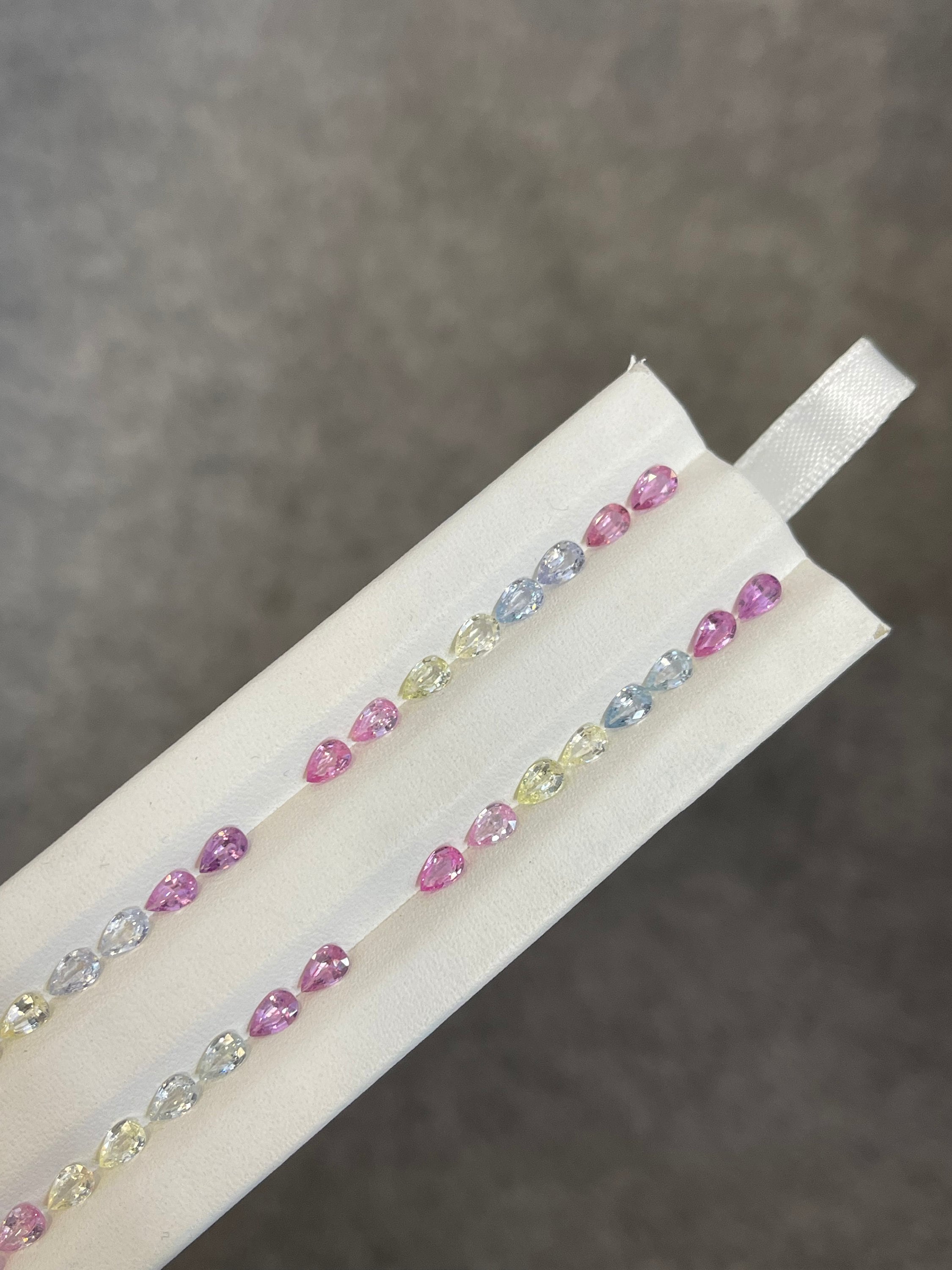 5x3mm Natural Noheat Fancy Pestal Sapphires Good Quality Shape Pear CUT ...
