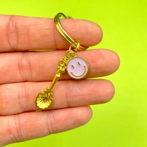 Lilac Smiley Face Spoon Keychain: Gold Good Luck Charm