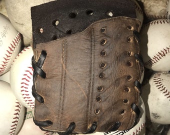 Baseball Glove Wallet - Mizuno