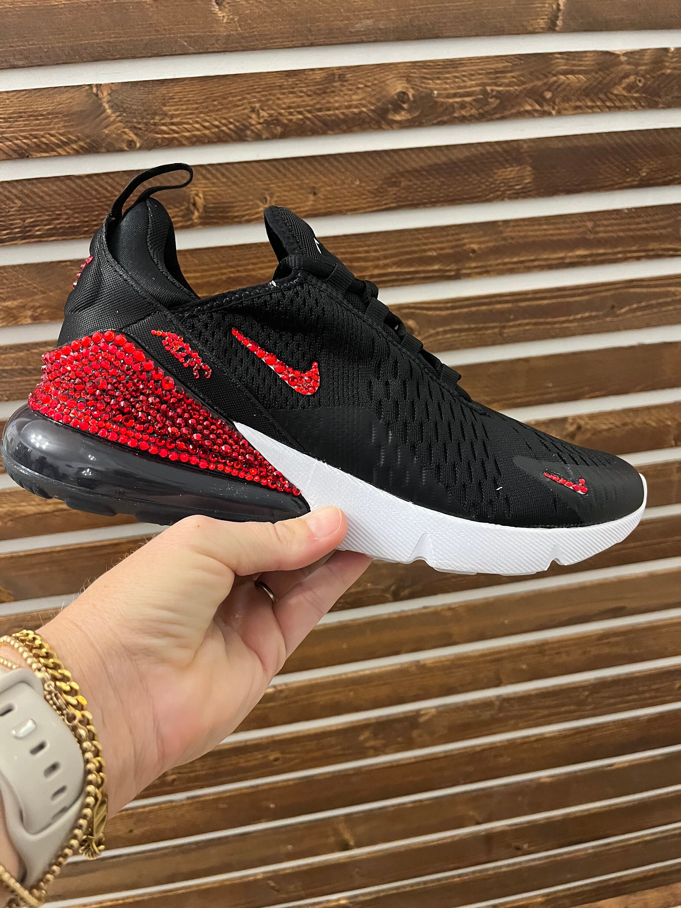 nike air max 270 womens red and black