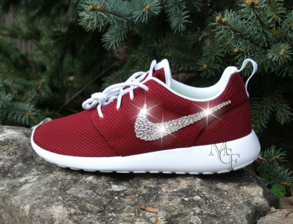 maroon roshes