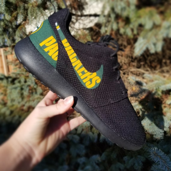 green bay nikes