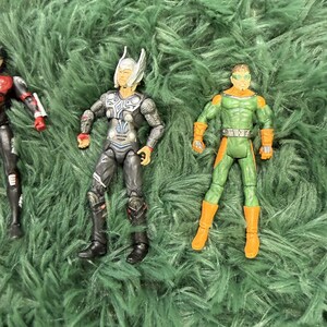 Marvel Avengers Spider-Man Ant-Man Thor Beetle 4-inch Action Figure Lot of 4 image 4