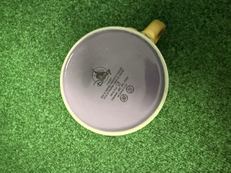 Taza de cerámica de la Gruta de Ariel de Disney Store, La Sirenita imagen 5