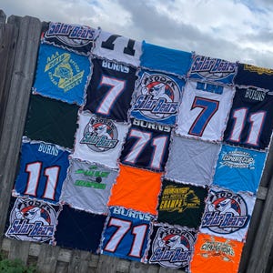 Rag T-shirt quilt, memory quilt, kids quilt, rag quilt, rag blanket, adult rag quilt,personalized T-shirt quilt,adult rag quilt