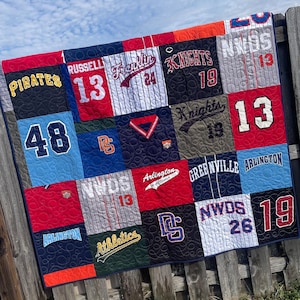 T-shirt quilt, DEPOSIT only, quilt, kids quilt, memory quilt, adult quilt, teen quilt, kids quilt, quilt, shirt quilt, DEPOSIT ONLY