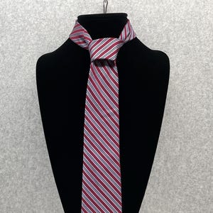 Vintage Necktie Nautica Striped Pattern Red Black White Fine Lines 100% Silk