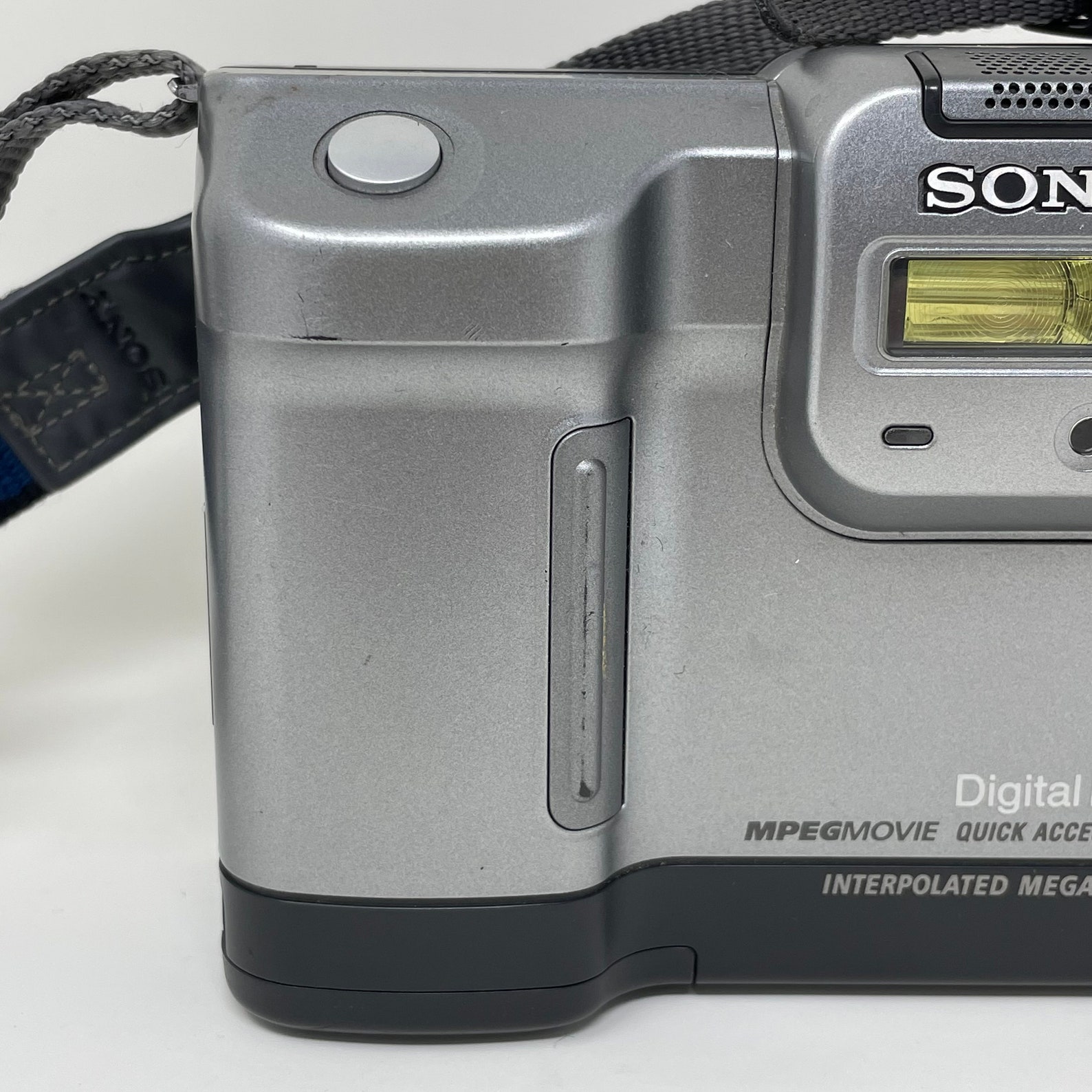 Vintage Sony Digital Still Camera MVC-FD83 Mavica - Etsy