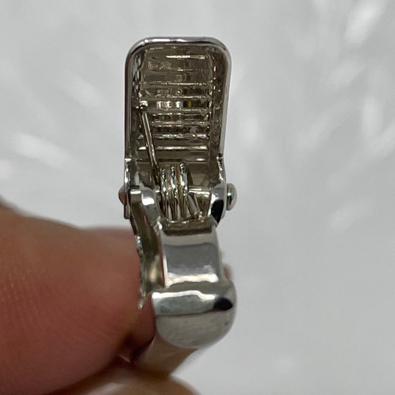 Vintage Silver Tone Solid Front Patterned Texture… - image 5