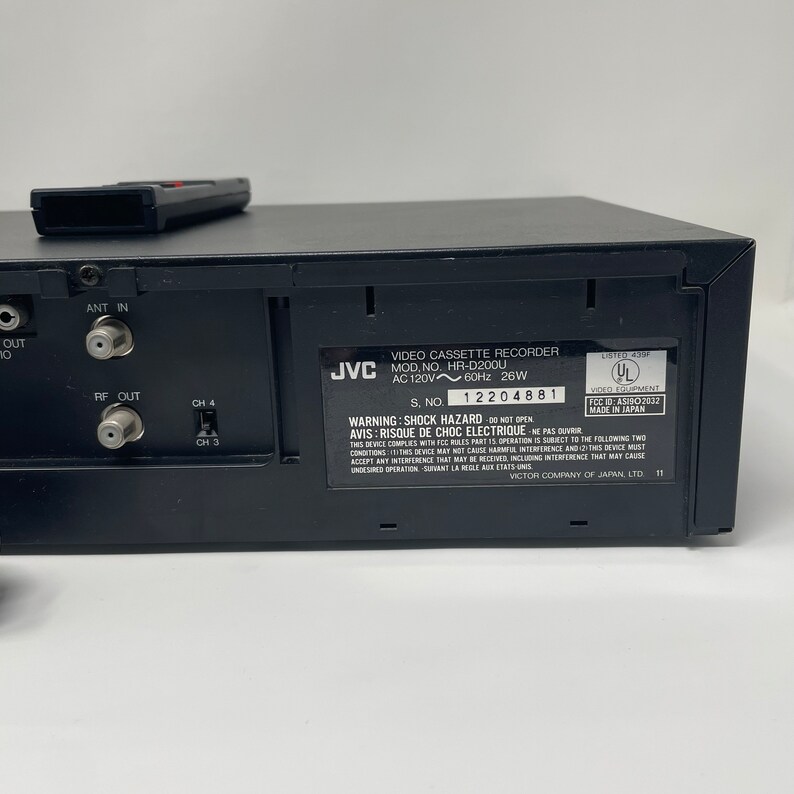Vintage Electronic JVC Video Cassette Recorder Player HQ Model HRD200U