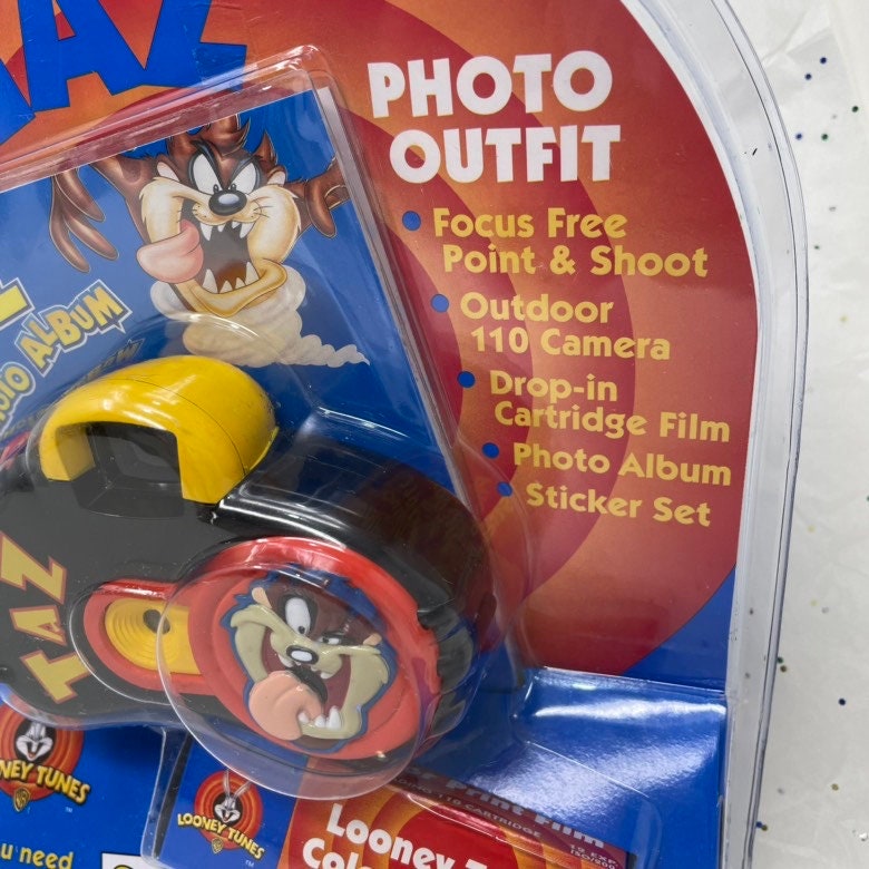 Vintage 90s Point and Shoot 110 Looney Toons Photo Outfit